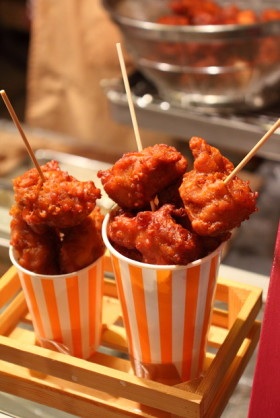 ついつい買ってしまう祭りの食べ物は？
