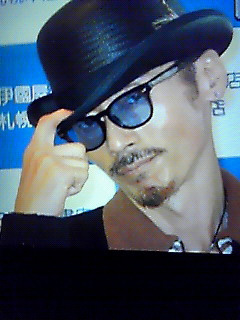 サングラスのイメージが強い有名人は誰ですか？