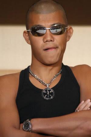 サングラスのイメージが強い有名人は誰ですか？