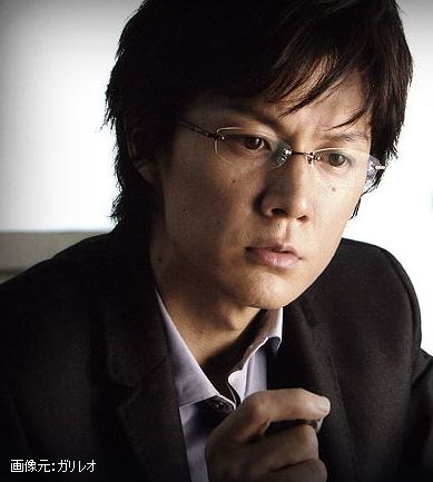 この俳優のこの衣装姿が好きw
