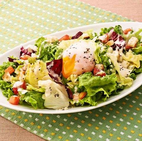 最後に生卵・半熟卵を乗せると美味しい食べ物