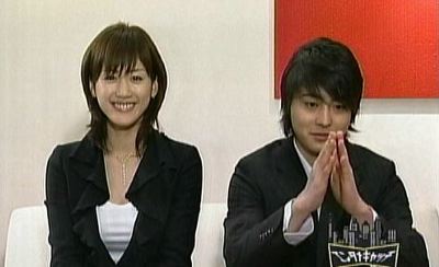 綾瀬はるか、優美な純白ウェディングドレス姿を披露！「オトナな私に仕上がった」