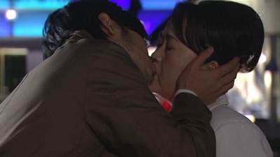 《画像》意外な人同士のキスシーン