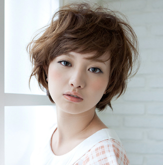無造作ヘアが似合いません