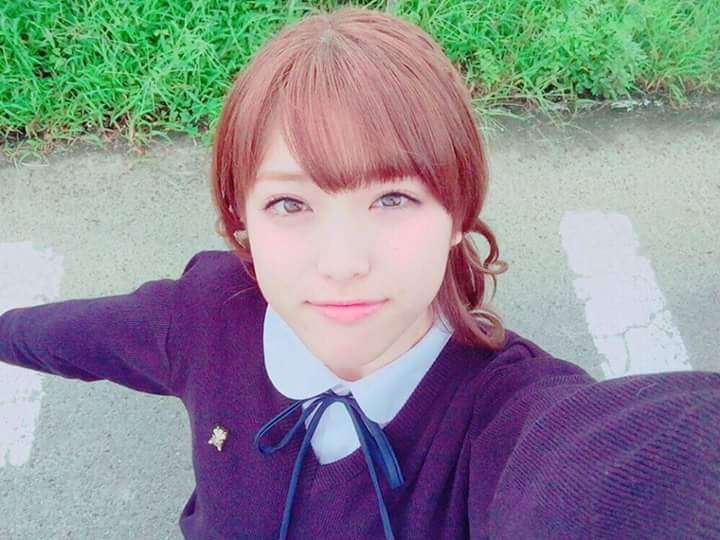 乃木坂46白石麻衣、幼少期の姿に「既に可愛い」「美人のルーツ」の声