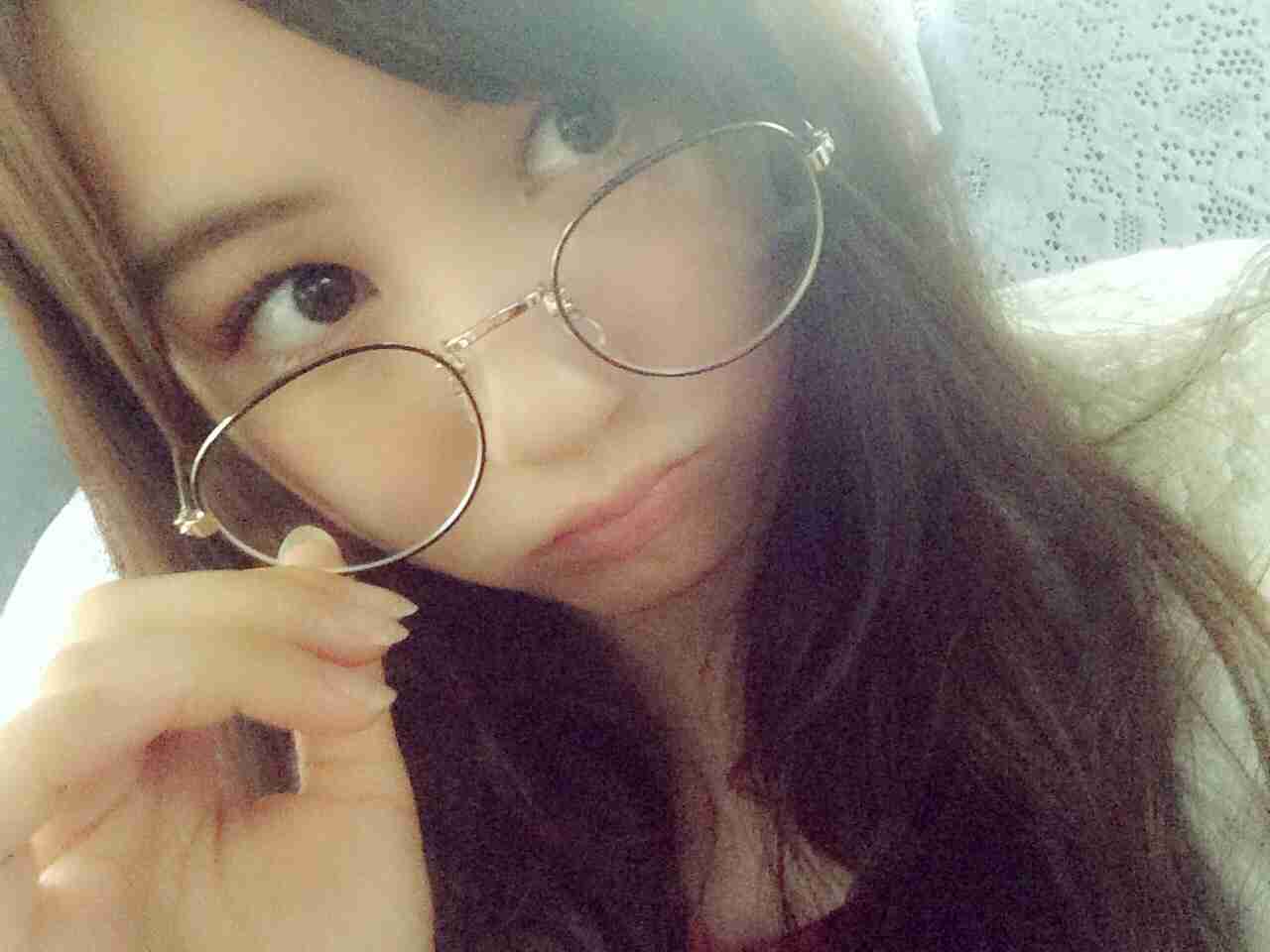 乃木坂46白石麻衣、幼少期の姿に「既に可愛い」「美人のルーツ」の声