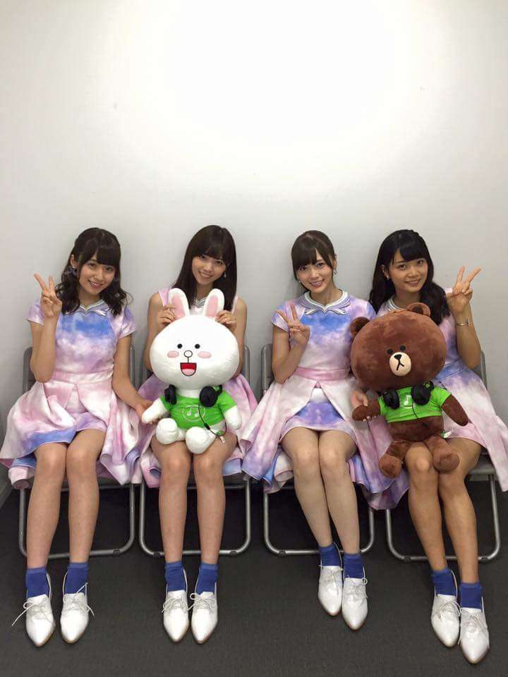 乃木坂46白石麻衣、幼少期の姿に「既に可愛い」「美人のルーツ」の声