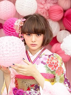 沖縄出身の有名人貼るトピ