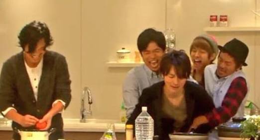 V6好きな方〜!!