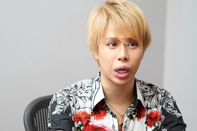 お金しか愛せない!? “日本一美しい整形男子”アレンが語る、整形美学と、パトロンとの甘い生活