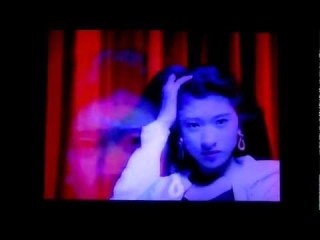 篠原涼子が髪を触りすぎ？ ドラマ「オトナ女子」に視聴者が集中できない！
