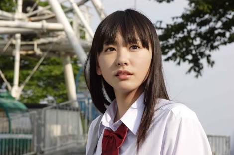 少年漫画のヒロインにいそうな女の子の画像を貼るトピ