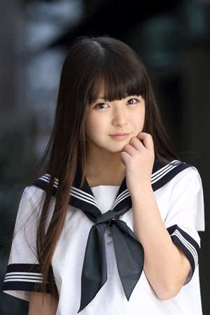 少年漫画のヒロインにいそうな女の子の画像を貼るトピ