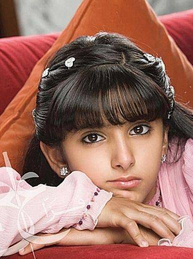 周りにいる美人さんは誰似ですか？