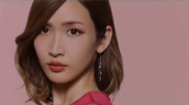 「不快」という言葉から何を連想しますか?