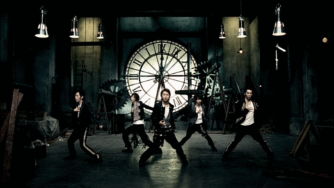 嵐・大野智、作品集クレジットに「彼女の名前」挿入!