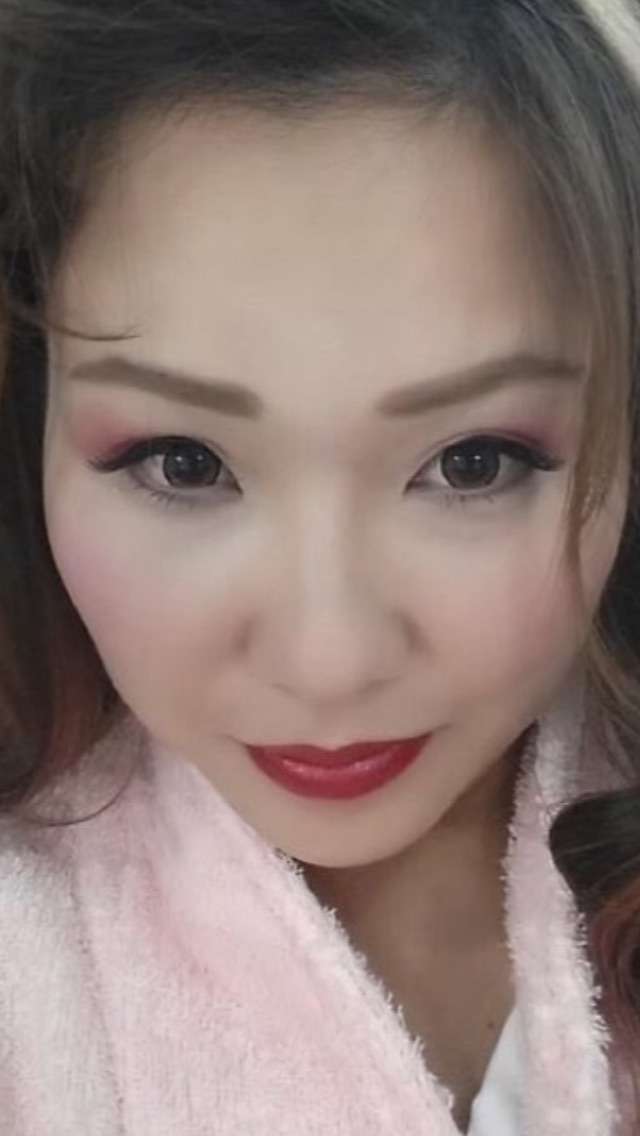 ざわちんが7日間連続で有名人に大変身！白石麻衣、有村架純、水原希子など