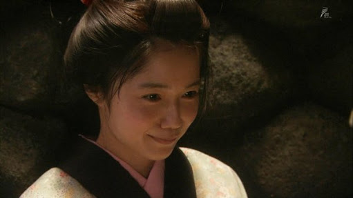 守りたくなる女性の特徴