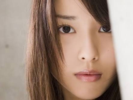 有名人のデビュー当時の画像を貼るトピック