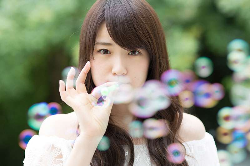 乃木坂46白石麻衣、幼少期の姿に「既に可愛い」「美人のルーツ」の声