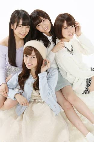 乃木坂46白石麻衣、幼少期の姿に「既に可愛い」「美人のルーツ」の声