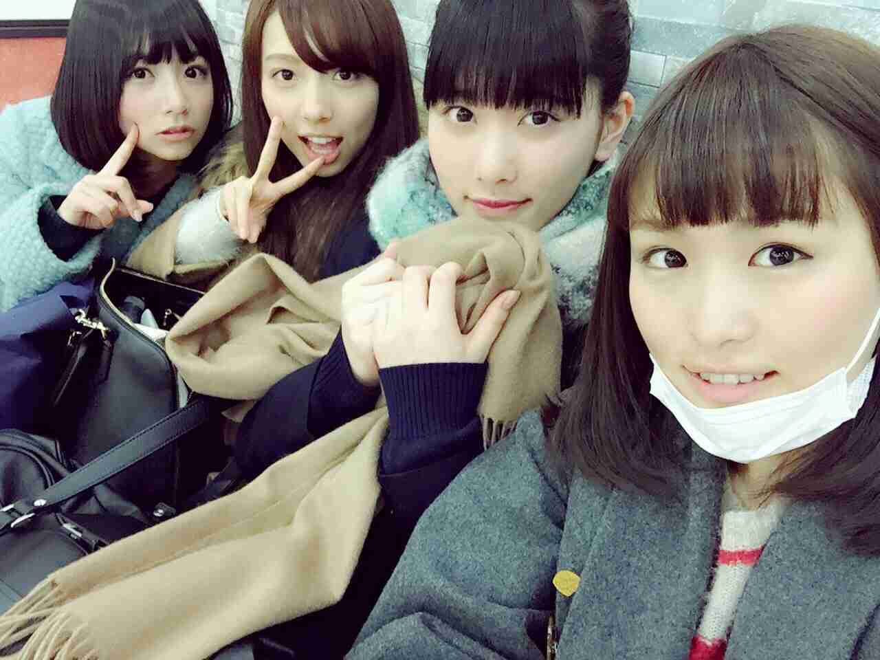 乃木坂46白石麻衣、幼少期の姿に「既に可愛い」「美人のルーツ」の声