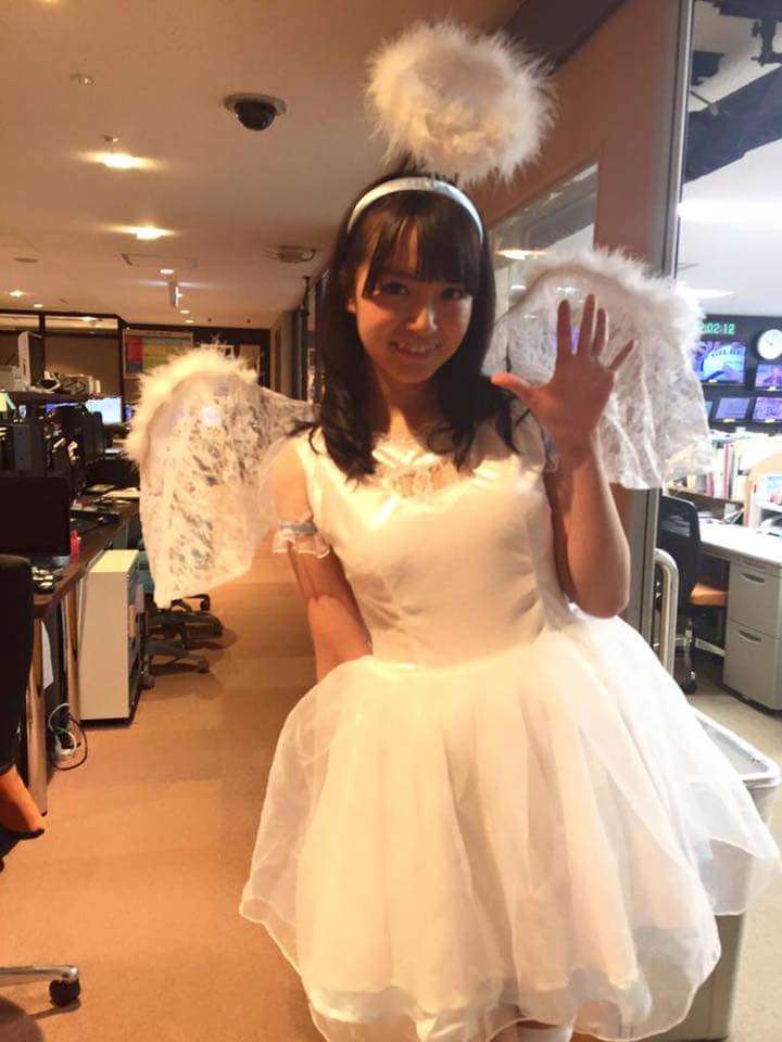 乃木坂46白石麻衣、幼少期の姿に「既に可愛い」「美人のルーツ」の声