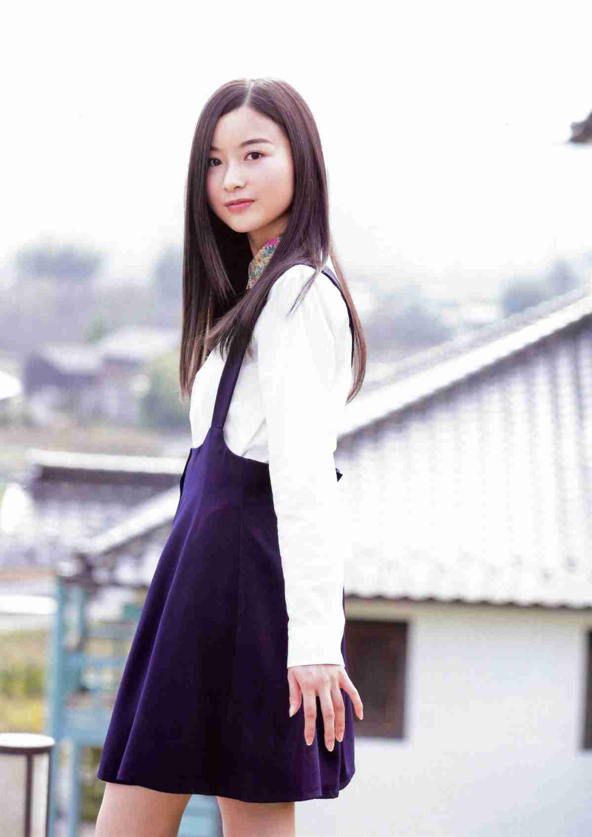 乃木坂46白石麻衣、幼少期の姿に「既に可愛い」「美人のルーツ」の声