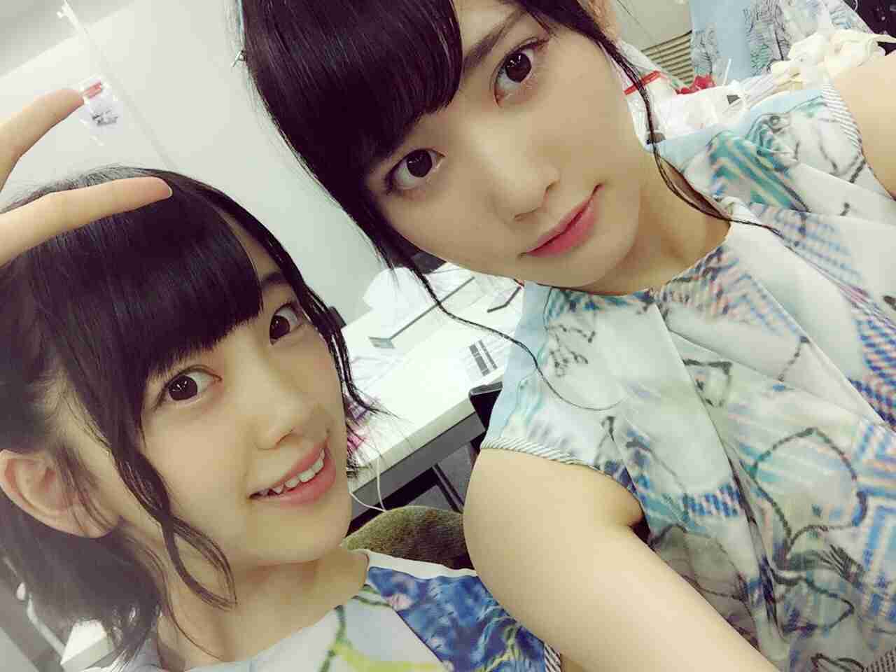 乃木坂46白石麻衣、幼少期の姿に「既に可愛い」「美人のルーツ」の声