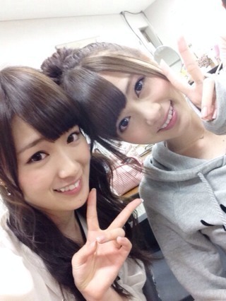 乃木坂46白石麻衣、幼少期の姿に「既に可愛い」「美人のルーツ」の声