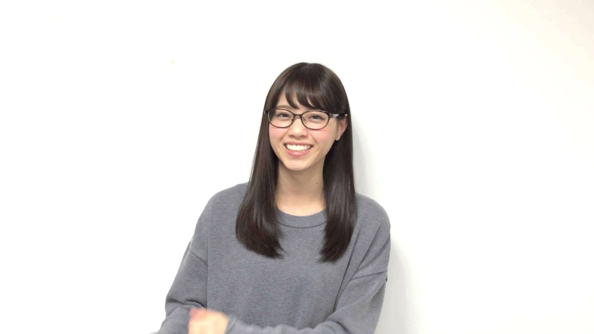 乃木坂46白石麻衣、幼少期の姿に「既に可愛い」「美人のルーツ」の声