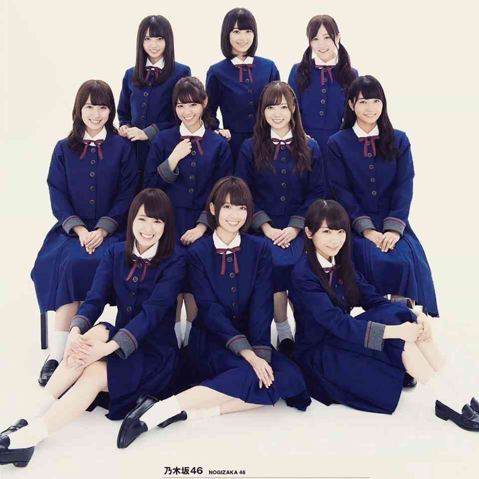 乃木坂46白石麻衣、幼少期の姿に「既に可愛い」「美人のルーツ」の声
