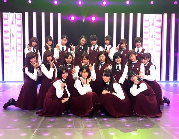 乃木坂46白石麻衣、幼少期の姿に「既に可愛い」「美人のルーツ」の声