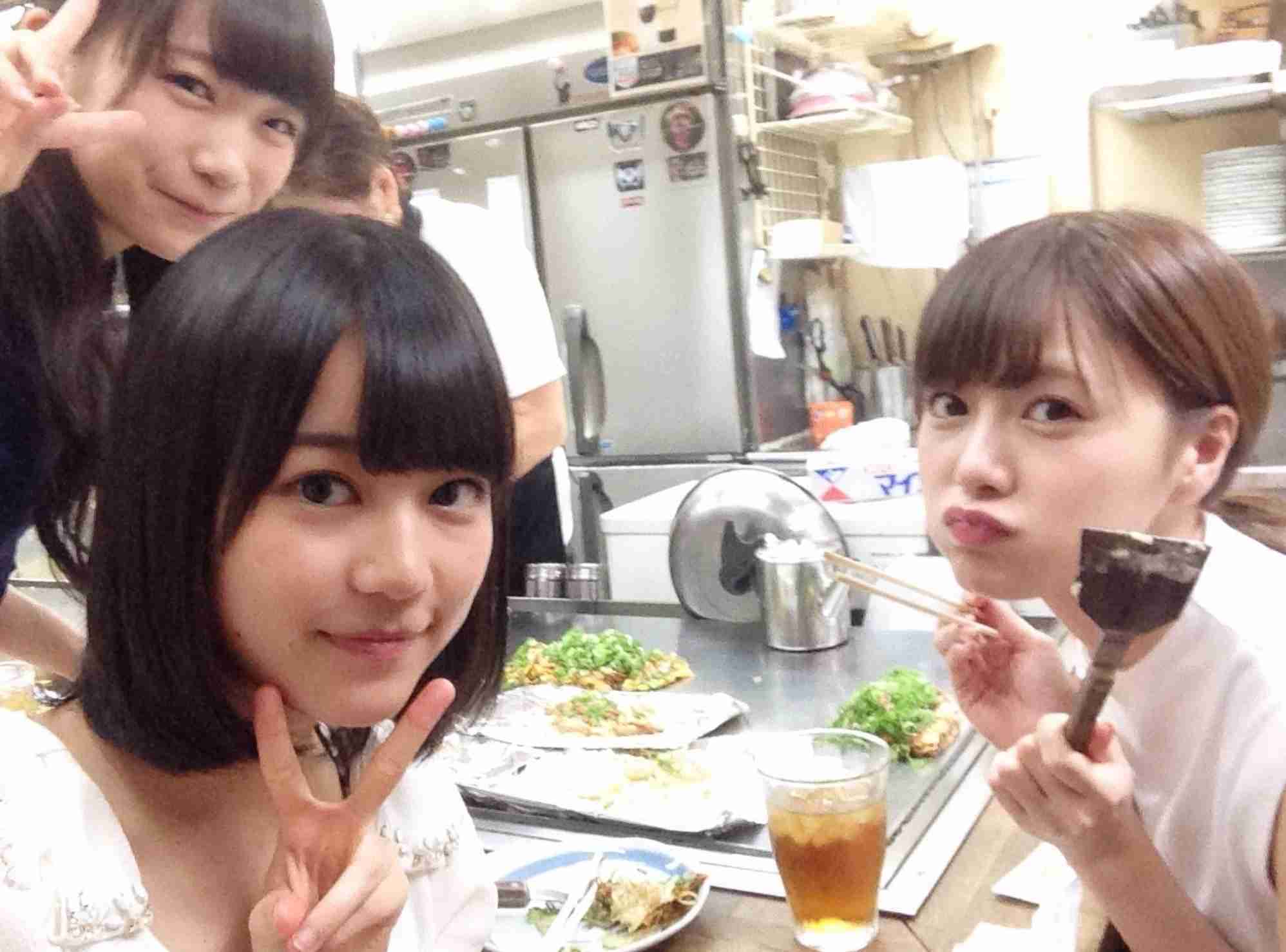 乃木坂46白石麻衣、幼少期の姿に「既に可愛い」「美人のルーツ」の声