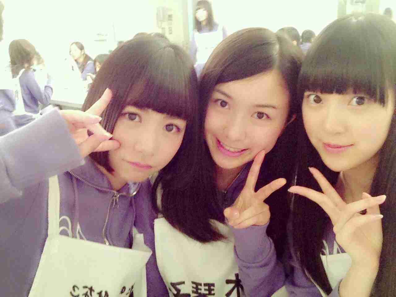 乃木坂46白石麻衣、幼少期の姿に「既に可愛い」「美人のルーツ」の声