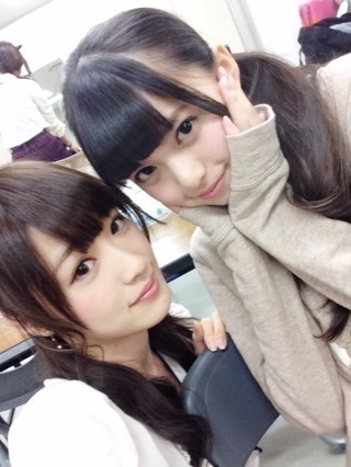 乃木坂46白石麻衣、幼少期の姿に「既に可愛い」「美人のルーツ」の声