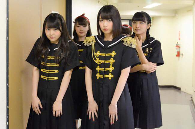 乃木坂46白石麻衣、幼少期の姿に「既に可愛い」「美人のルーツ」の声