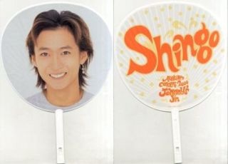 アイドルのうちわ画像をひたすら貼り付けるトピ