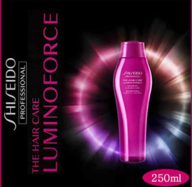 ヘアカラーで傷んだ髪に良い製品教えてください