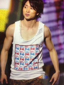 嵐・大野智や生田斗真も弟子入り、V6岡田准一がマッチョ化しているワケは？