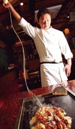通行人にマヨネーズかけ「マヨネーズラー、マヨネーズラー」と言い残して逃走…若い男の集団による被害相次ぐ