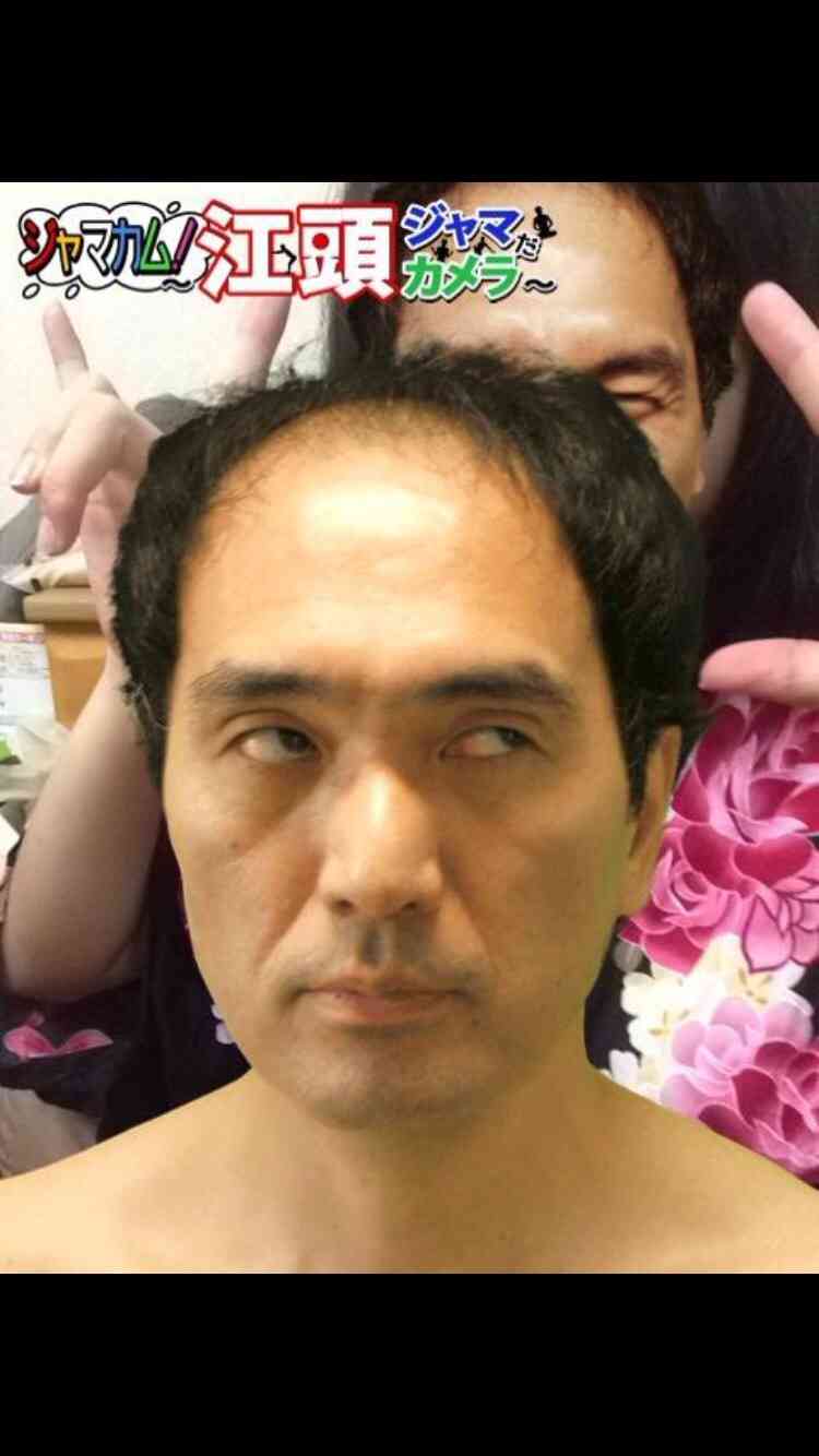 年齢と髪型教えてください!