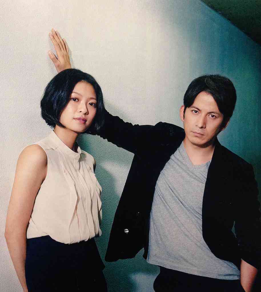 男女の芸能人ツーショット画像貼って！！