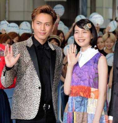 男女の芸能人ツーショット画像貼って！！