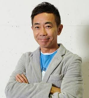 目が笑ってないと言われる人
