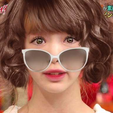 藤田ニコル、幼少期の写真がかわいすぎると反響！