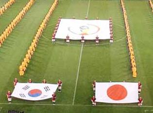 益若つばさ、韓国に衝撃のトイレがあったことを報告