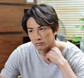 誰もが認める美男は誰でしょうか?