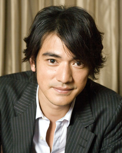 誰もが認める美男は誰でしょうか?