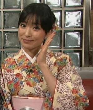 AKB48渡辺麻友、前髪ばっさりイメチェン姿を公開　小嶋陽菜らメンバーも絶賛「かわいいわ」